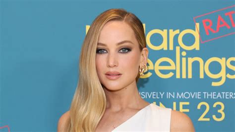 kennifer lawrence nudes|Jennifer Lawrence shocks fans by getting completely naked in。